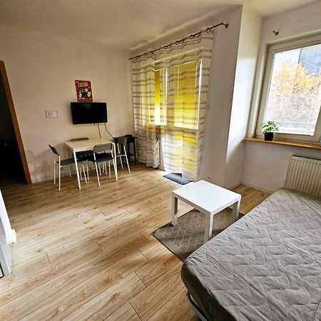 Green Kabaty Apartment 3 Varšava Exteriér fotografie